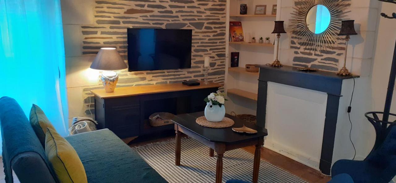 Le Genista Apartment Angers Exterior photo